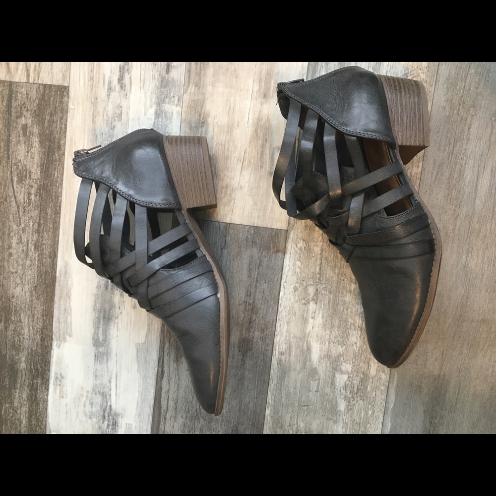 Maurices Diana Booties - Picture 3 of 7